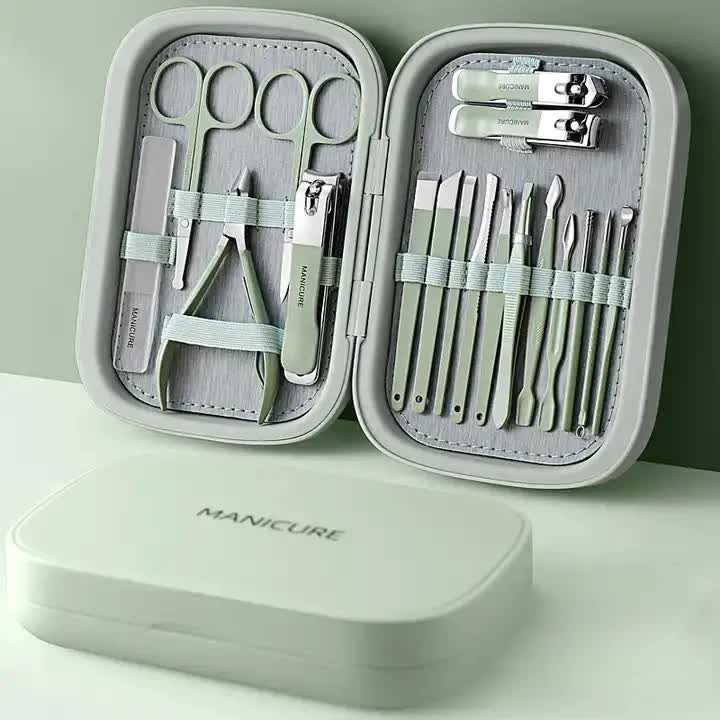 NNEDSZ 18-Piece Manicure and Pedicure Set - Stainless Steel Nail Clipper Kit | Professional Nail Care Grooming Tools | Compact Portable Case